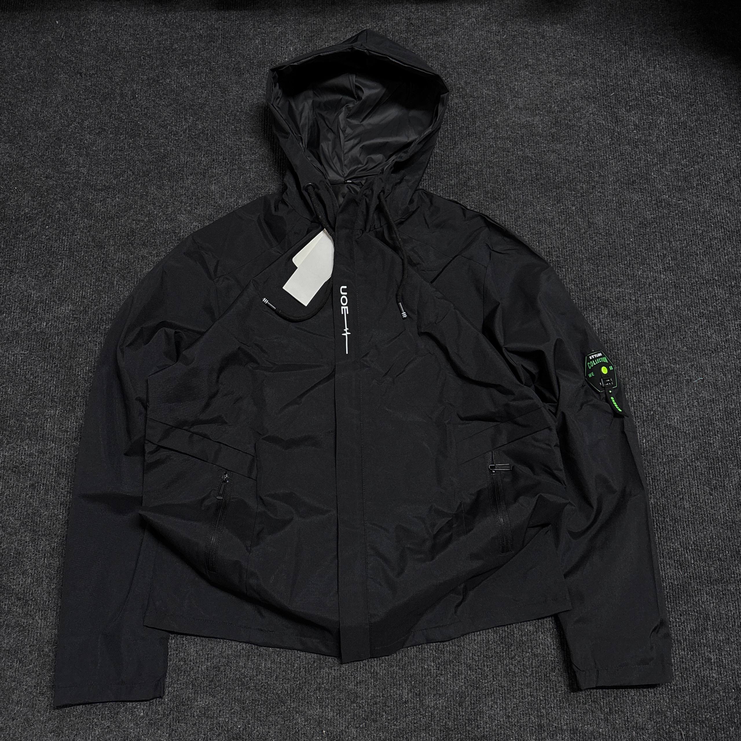 BLACK UOE JACKET
