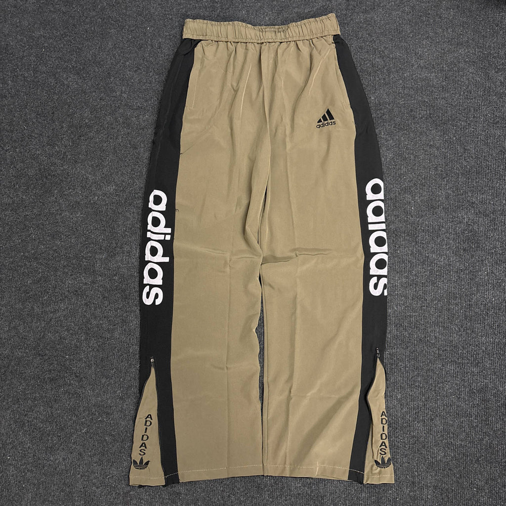 ADIDAS KHAKI BLACK TRACK