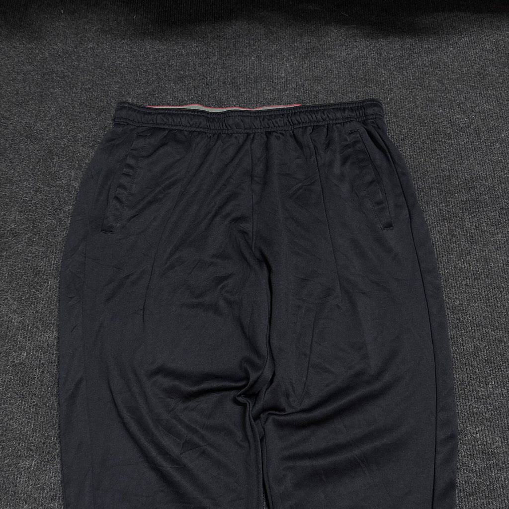 Avlnche black track pant
